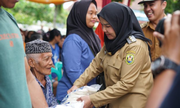 Pemerintah Kota Bandar Lampung Distribusikan Bantuan Beras untuk Kesejahteraan Keluarga