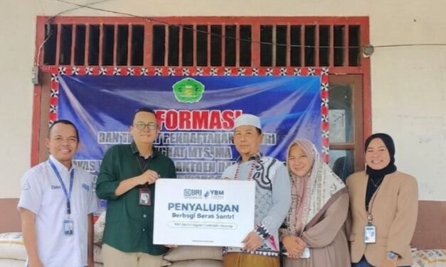 YBM Brilian Salurkan 1,5 Ton Beras dan Sajadah Karpet ke Ponpes Darut Tholibin Lampung Barat