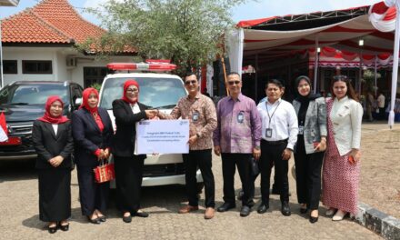 BRI Kanca Kotabumi Serahkan Bantuan CSR Ambulans kepada Pemkab Lampung Utara, Dukung Pelayanan Kesehatan Masyarakat