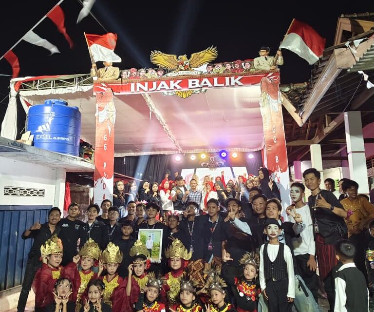 Camat Tanjungkarang Timur Dedi Saputra, S.IP, M.IP dan Lurah Kebon Jeruk Supriadi, S.H., Meriahkan Malam Puncak Padas X Bukit